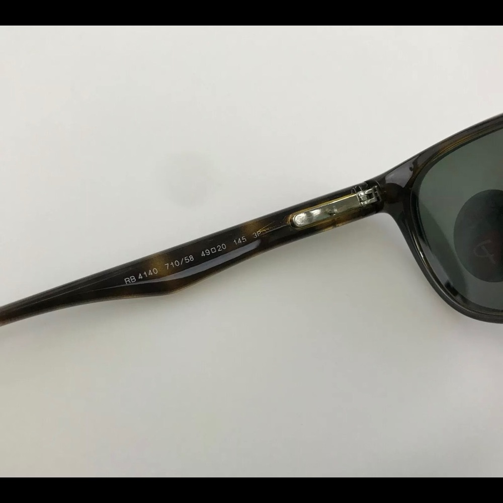 Ray- Ban polarized  Rb4140 710/58 49020